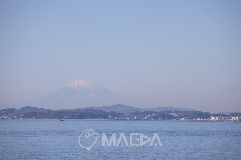 千葉県富津市から見た富士山